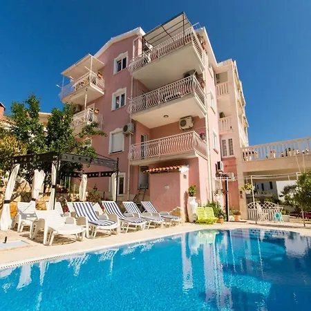 Stil - Two Bedroom With Terrace And Sea View Premium * Traù