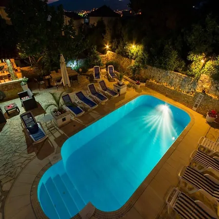 Stil - Two Bedroom With Terrace And Sea View Premium * Traù